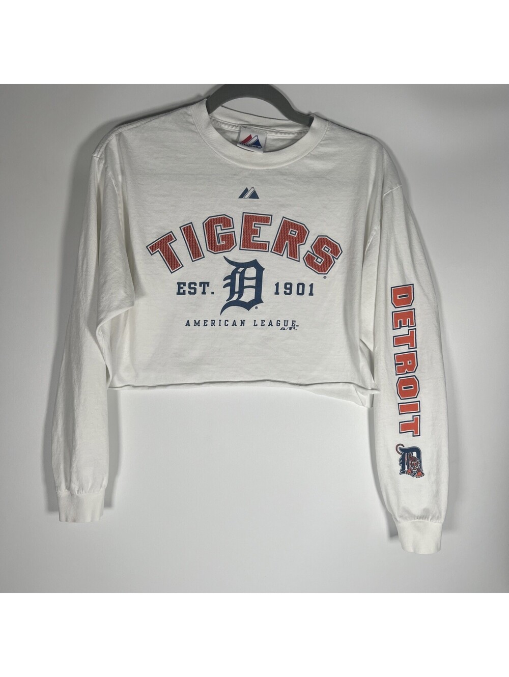 Majestic Detroit Tigers long-sleeve Crop Top-Women's Medium